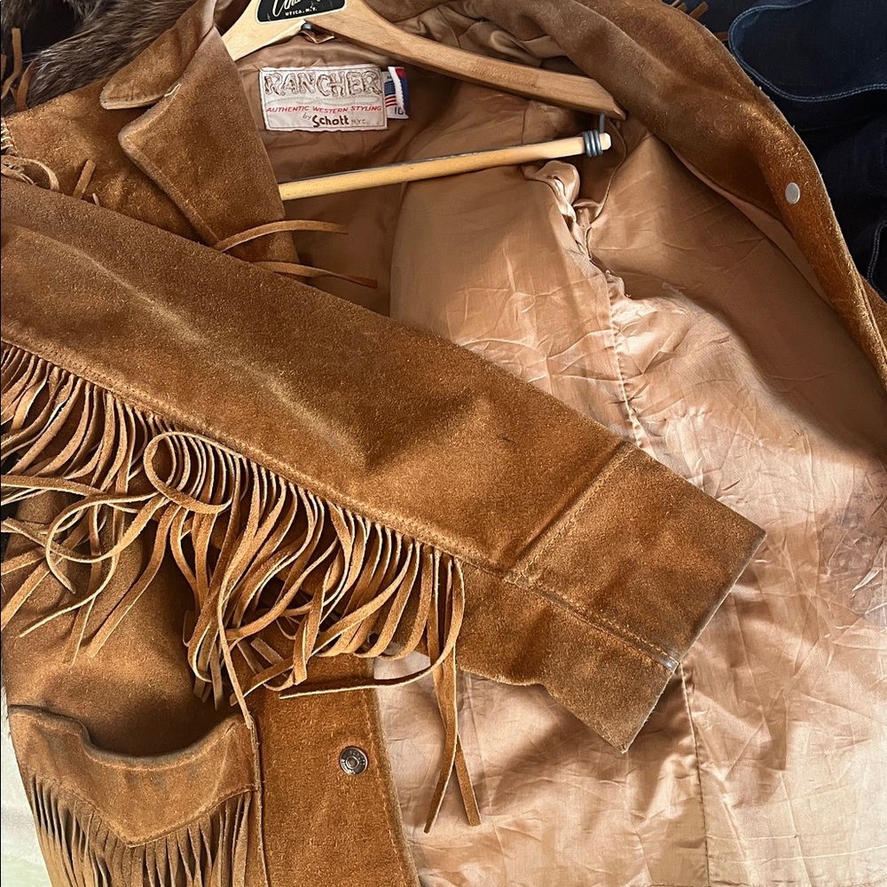 Mint VTG suede fringe jacket - Picture 7 of 11